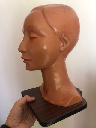 Cabeza maniquí antigua plastico