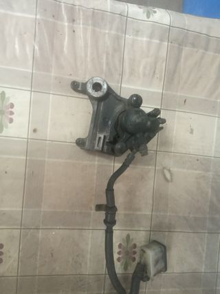 Freno trasero completo Honda Dominator 