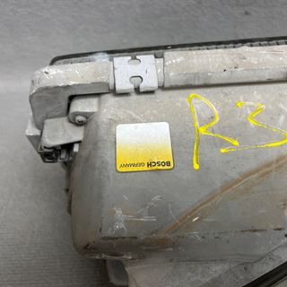 faro amarillo mercedes w123