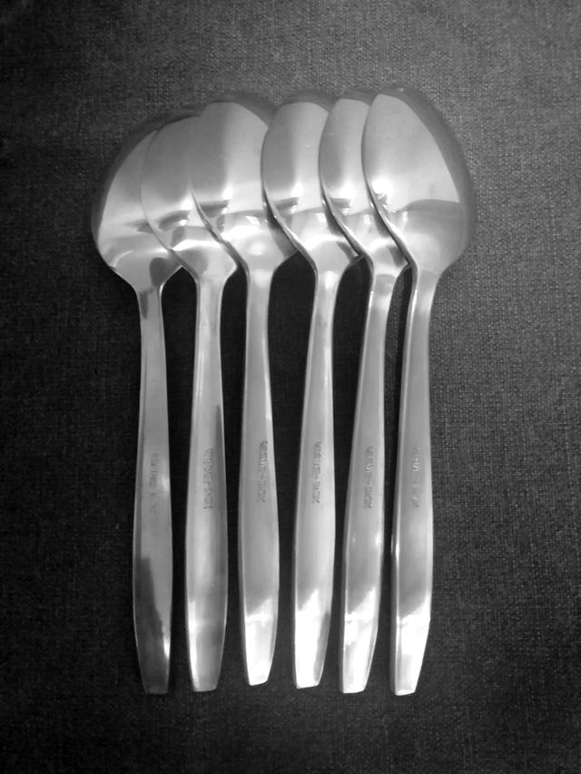 Cucharas de mesa y de postre