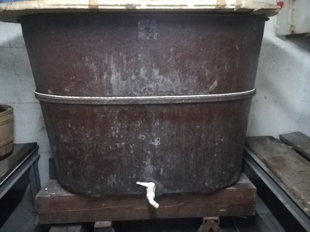 Botte/vasca in vetroresina