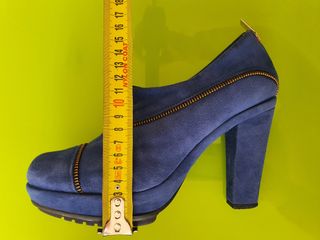 Zapato botín azul Pons Quitana.