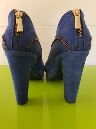 Zapato botín azul Pons Quitana.