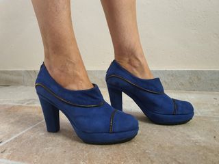 Zapato botín azul Pons Quitana.