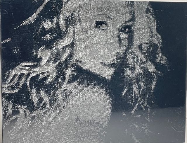 Shakira plancha de metacrilato