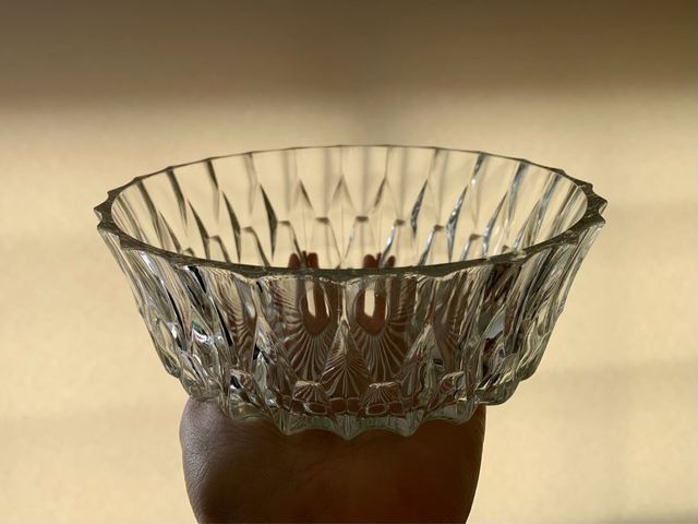 Cuenco, bol antiguo de cristal tallado francés