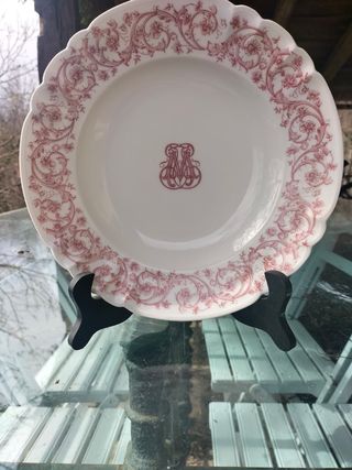Ser de 12 platos hondos Limoges.