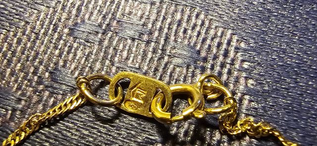 Gargantilla oro y colgante con pedreriate s