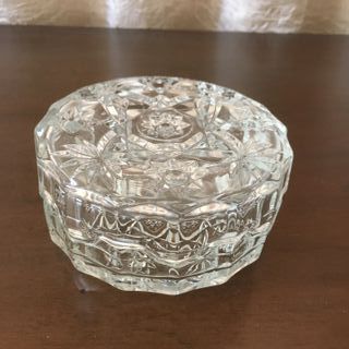 Scatola in cristallo con coperchio