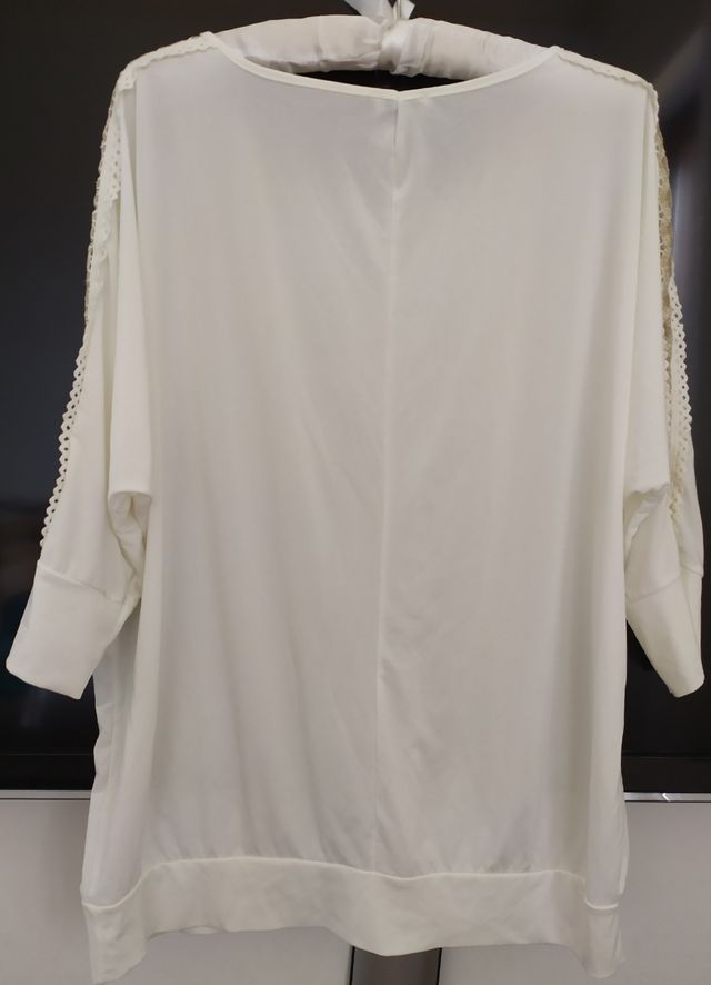 Maglia a maniche 3/4 stile pipistrello