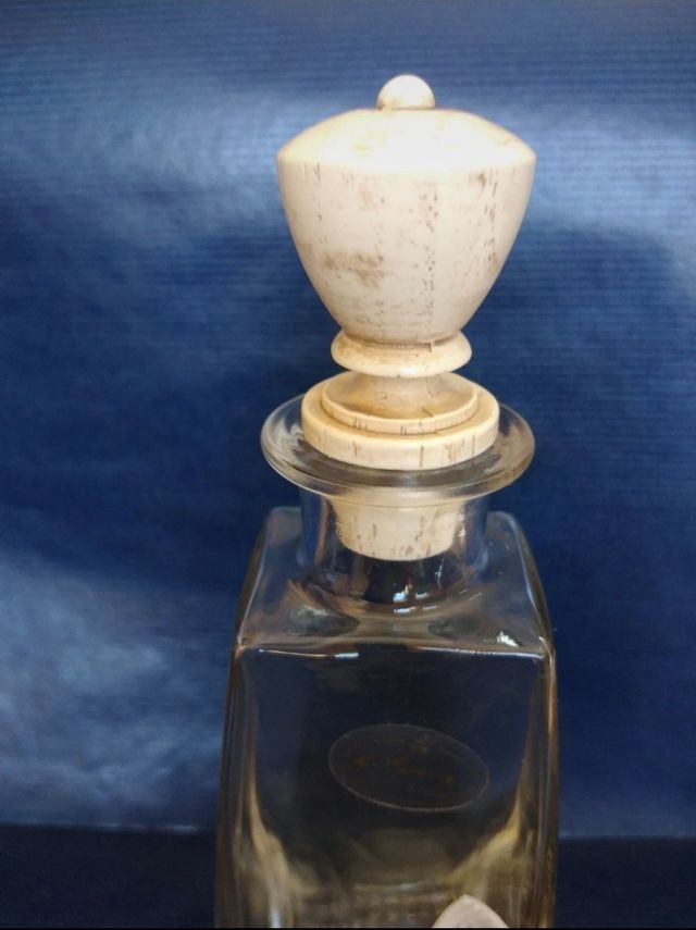 Frasco de vidro decorativo