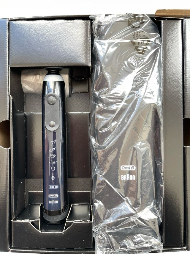 Cepillo dental oral b genius 9000 N Braun