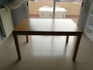 Mesa comedor extensible 