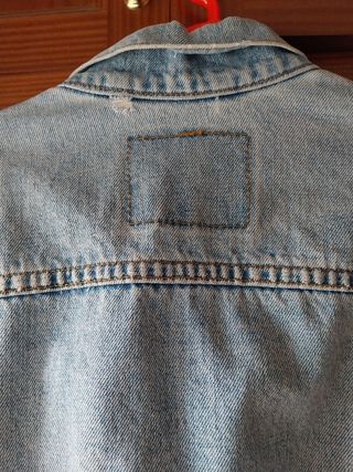 Cazadora Levis