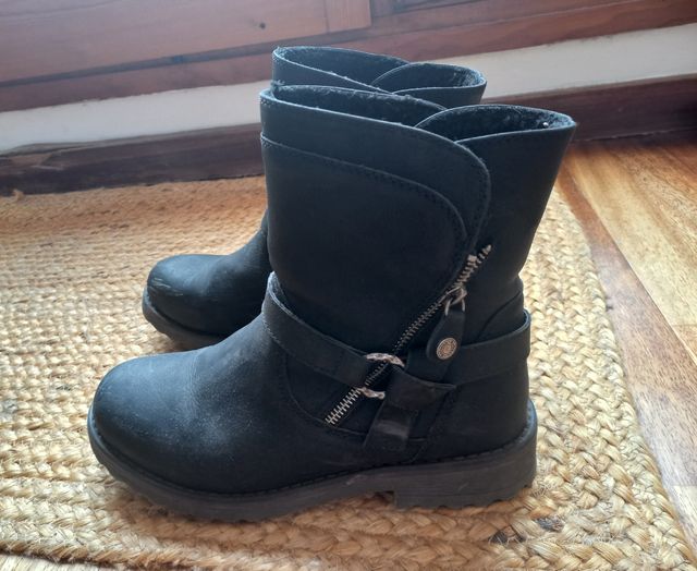 Botas negras Refresh