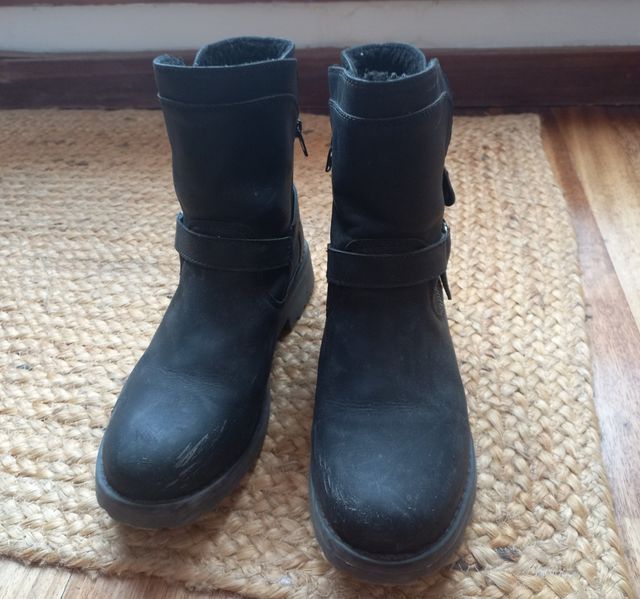 Botas negras Refresh