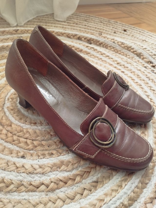 Zapatos de piel de mujer