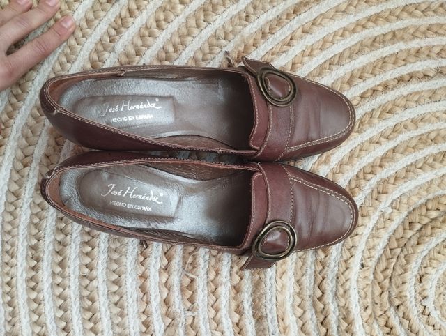 Zapatos de piel de mujer