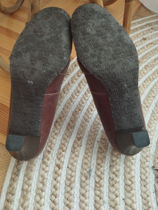 Zapatos de piel de mujer