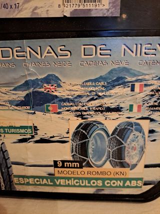 CADENAS COCHE PARA NIEVE - SIN ESTRENAR.