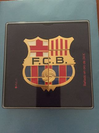 Escudo oficial del Club Barcelona .