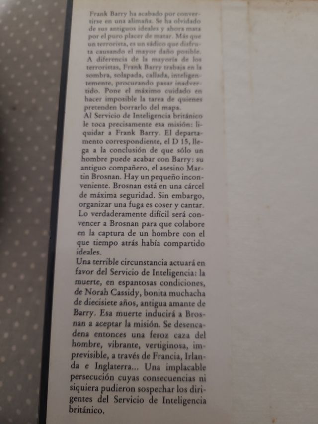 Jugar con fuego JACK HIGGINS