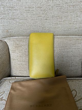 Cartera Burberry Continental 