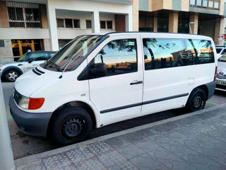 Mercedes Benz Vito 638 110D camper bus 7 plazas 1998