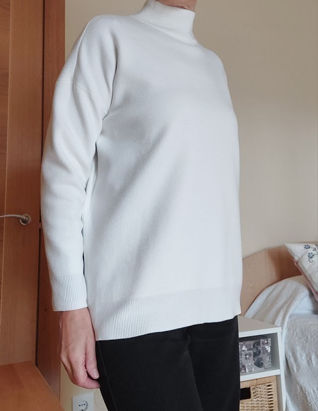 Jersey blanco/crema Stradivarius Talla S