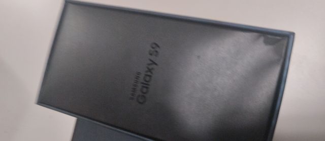 Caja Samsung S9 vacía