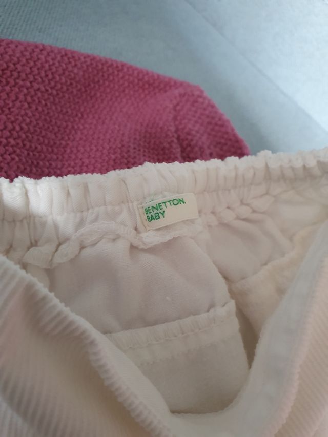 Lote capota t. única Gocco y falda 1-3 m. Benetton