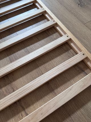 Cama tipi con somier Montessori 