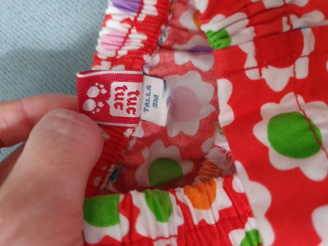 Falda tuc tuc flores talla 3 meses