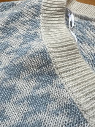 jersey azul y blanco h&m