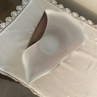 Centrotavola in vetro bianco e marrone 38x24x14