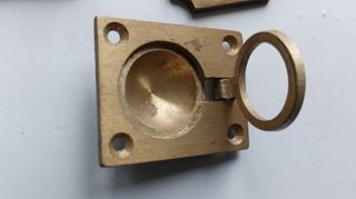 MANIGLIE IN BRONZO, 6€ UNITARIO.