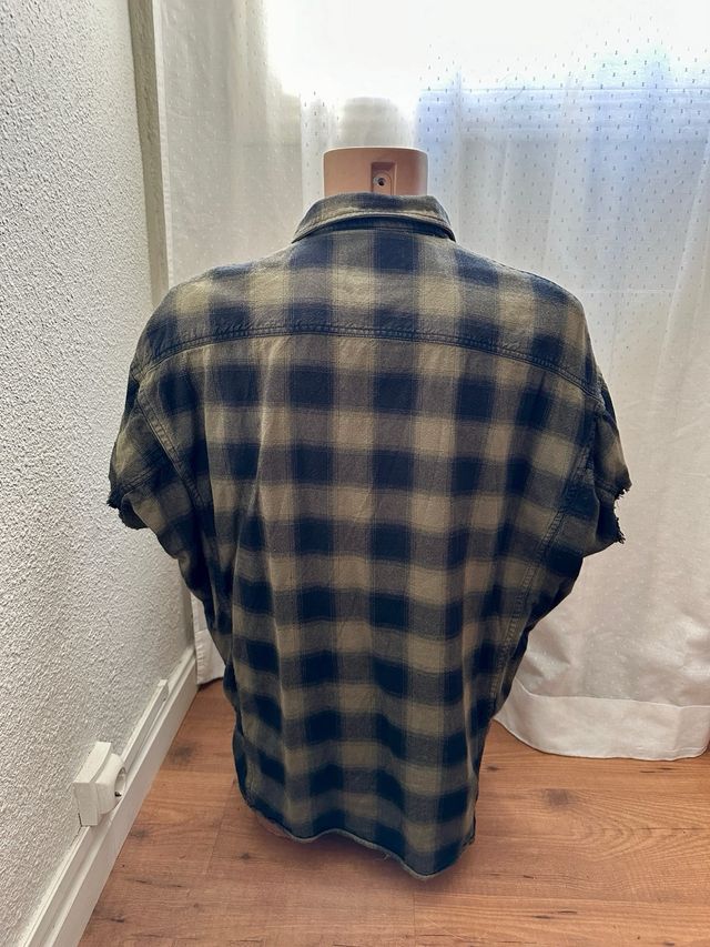 Camisa verde de cuadros sin mangas