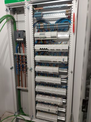 Fontanero electricista 