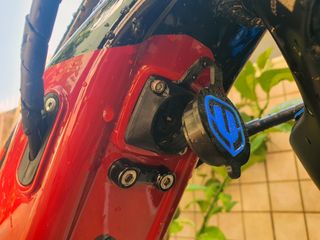 Lote 10 Tapas Puerto De Carga Mondraker Azul