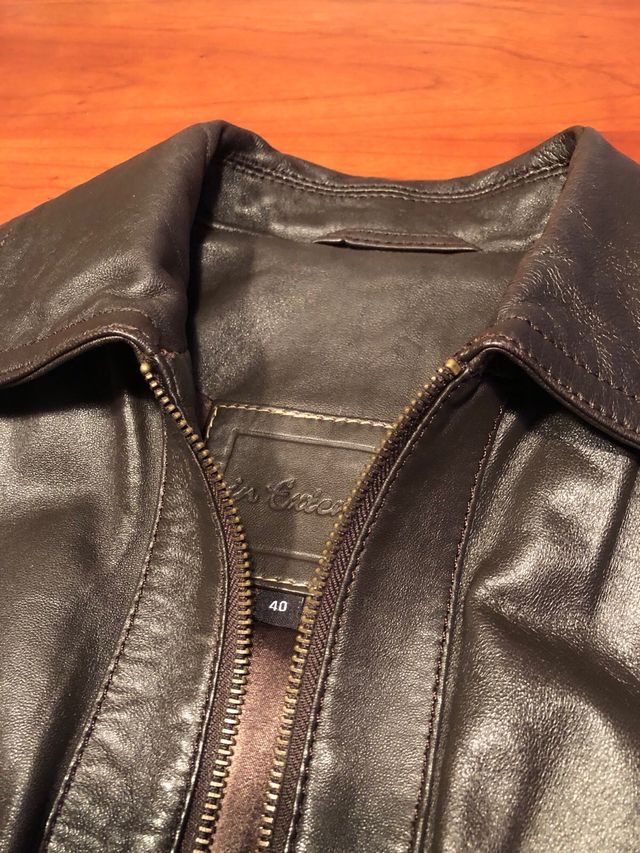 Chaqueta piel marrón