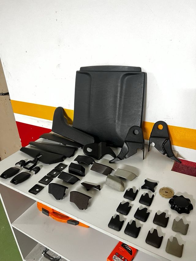 Accesorios asientos Mercedes 190 W201