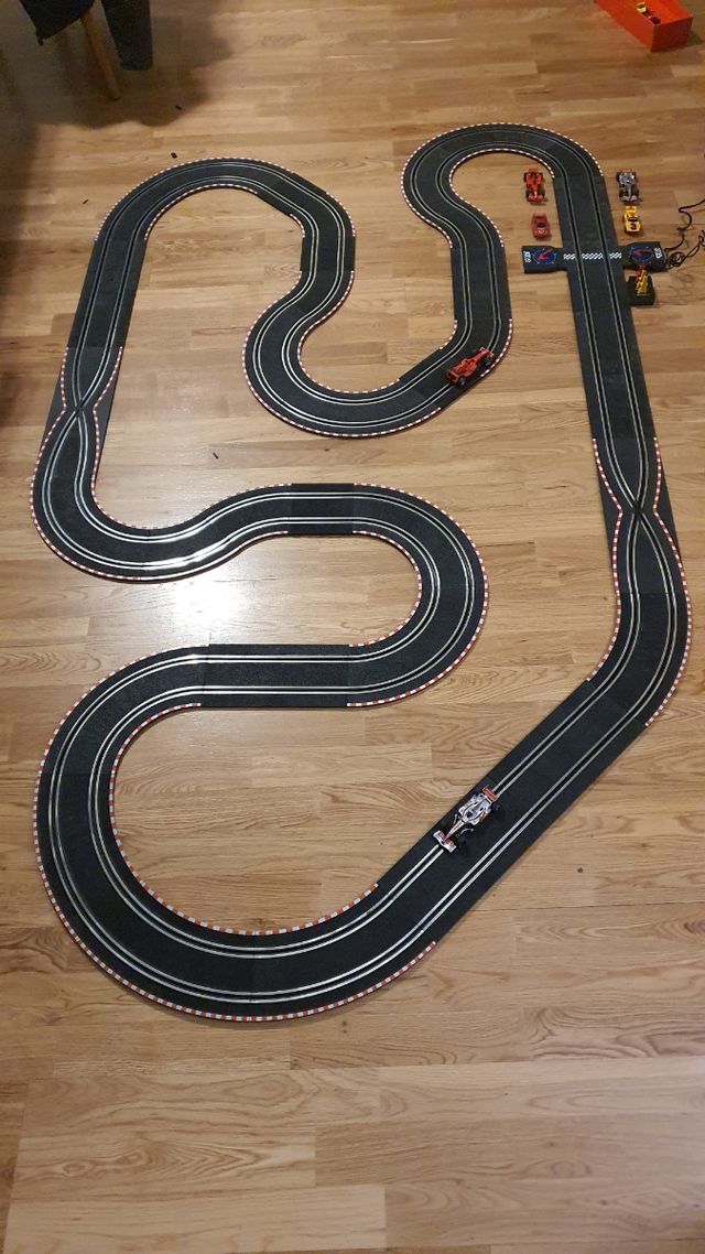 Scalextric compact
