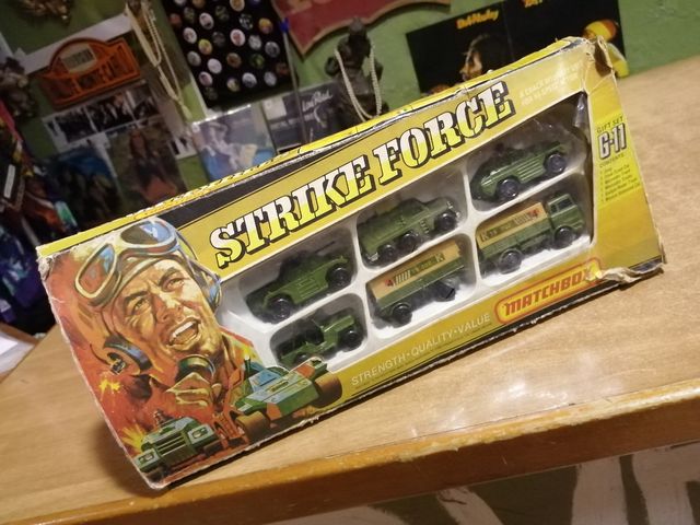 Scatola di fiammiferi Strike Force Auto militari