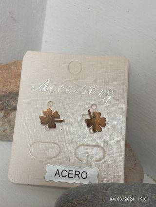 Pendientes amuleto acero dorado plateado