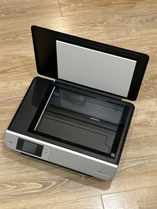 Impresora y escáner HP ENVY 5530
