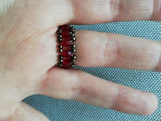 Conjunto Pendientes y Anillo abalorios.