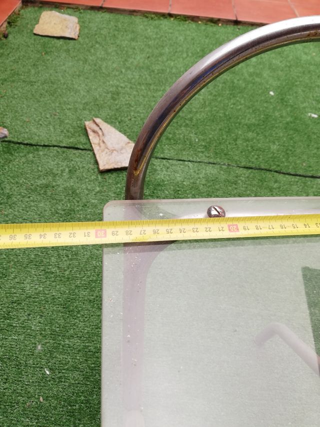 Banqueta de metacrilato y acero