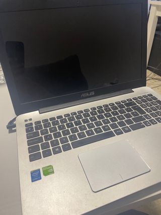 Portátil I7 Asus 