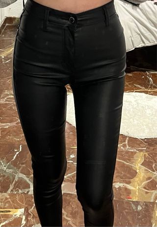 Pantalon cuero