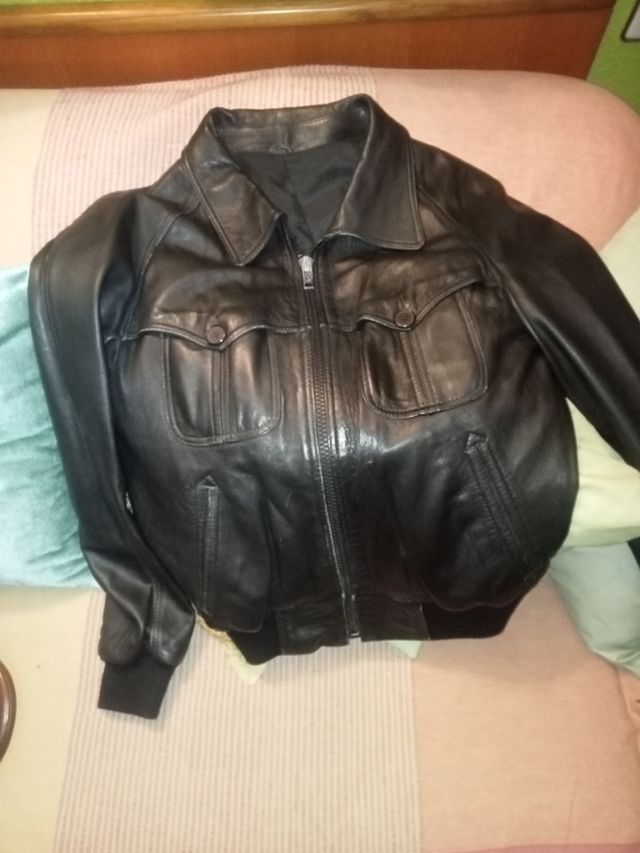 Cazadora de cuero